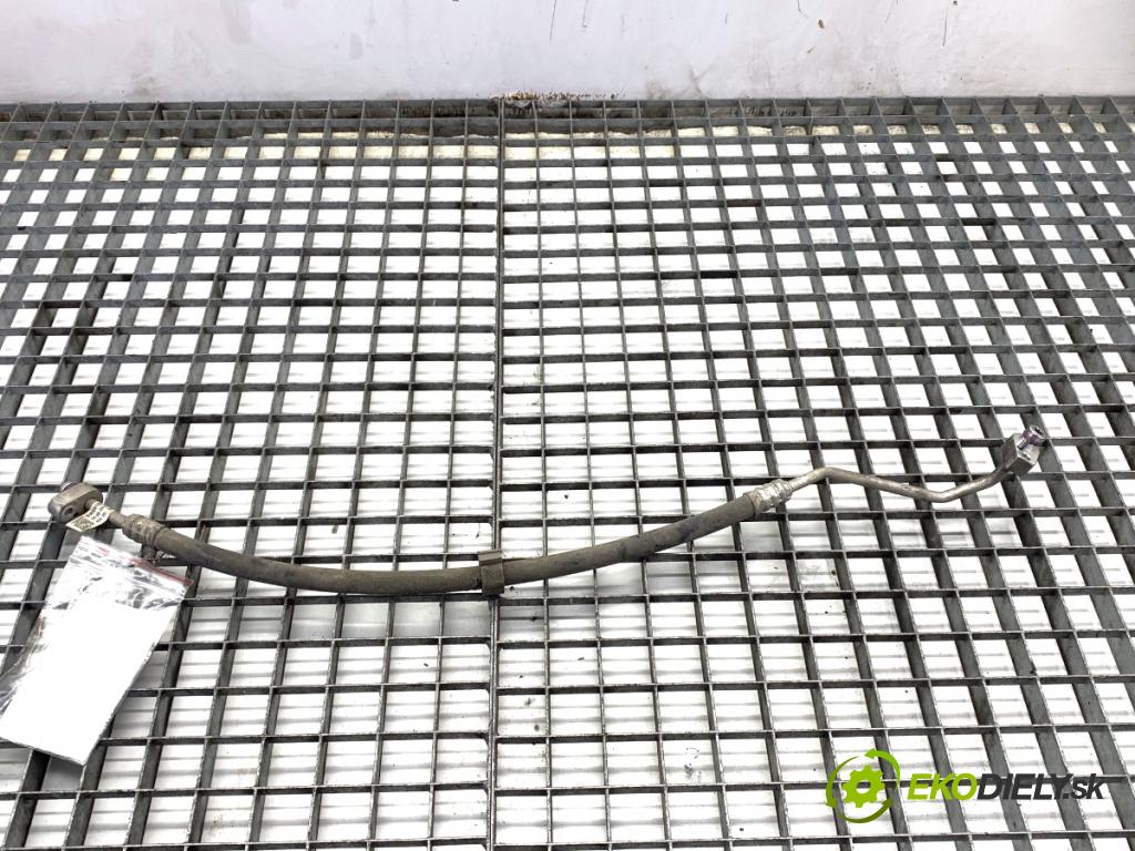 AUDI A4 B9 Kombi 2018 140 kW 2.0 TDI quattro 1968 rúrka klimatizace 8W0816741AL (Trubka klimatizace)