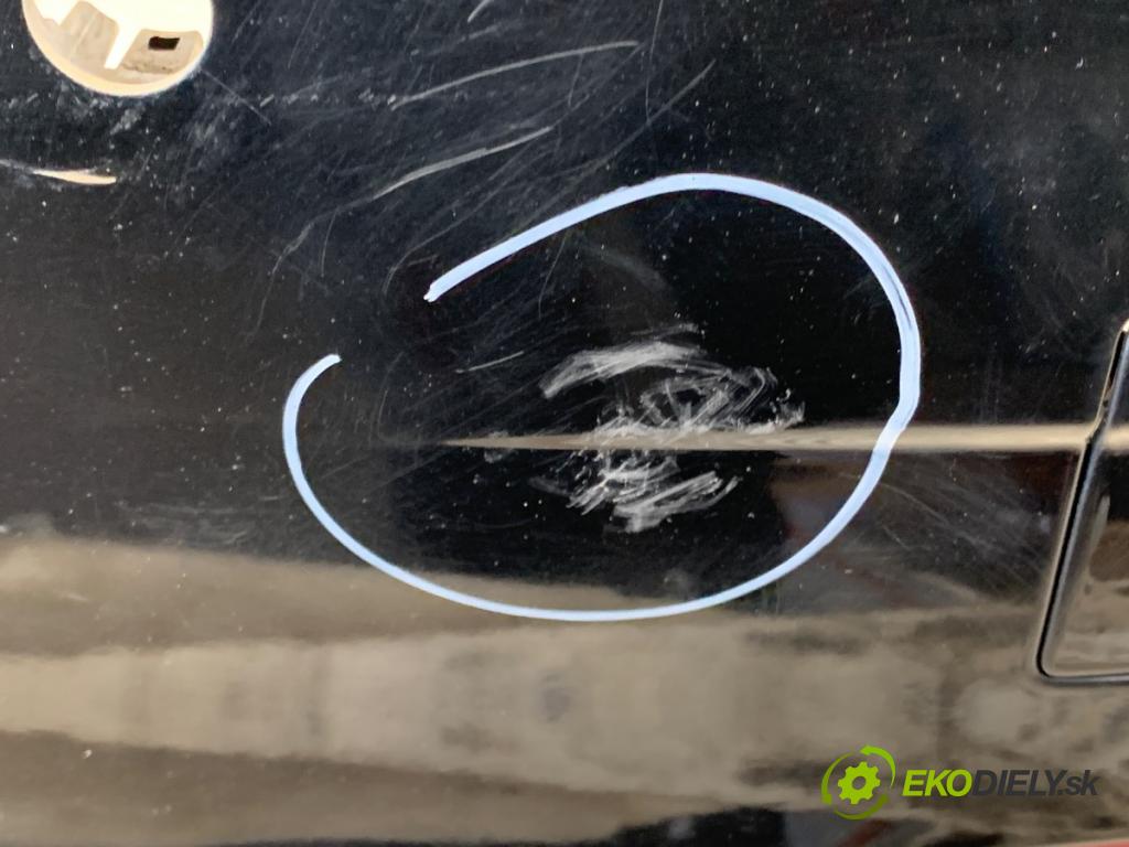 BMW F30 sedan 2016 140 kW 320 d xDrive 1995 Nárazník zad M-Paket 475