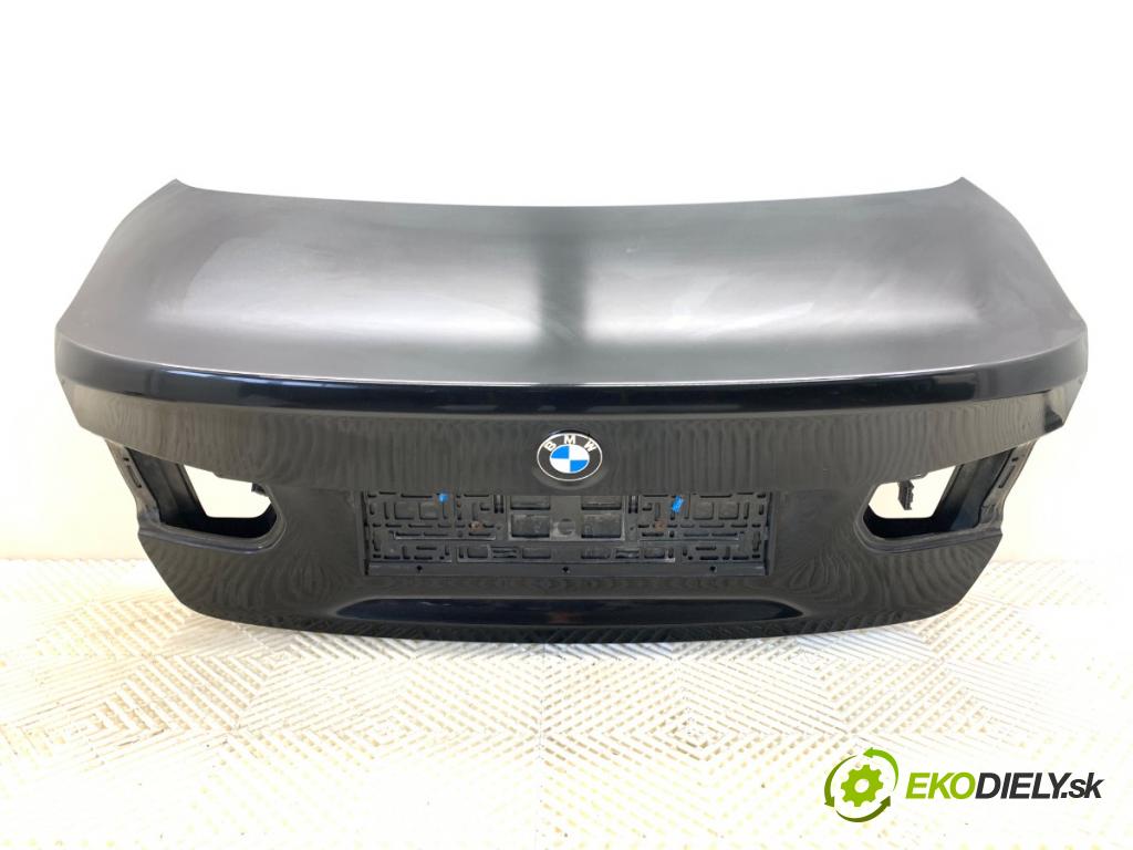 BMW F30 sedan 2016 140 kW 320 d xDrive 1995 kapota zad 475