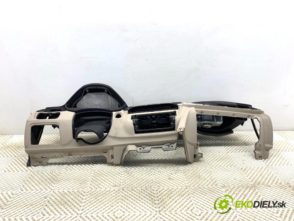 BMW F30 sedan 2016 140 kW 320 d xDrive 1995 Palubná doska VANKÚŠ: spolujazdca 9218490