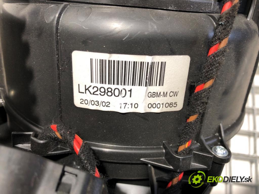 RENAULT TRUCKS T Platforma / podwozie 2020 338 kW T460 338 kW [460 KM] olej napędowy 2013 - 2022 10837 Výhrevné teleso, radiátor kúrenia KOMBAJN 7484593226