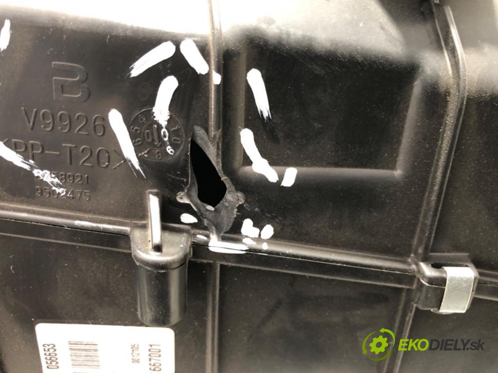 RENAULT TRUCKS T Platforma / podwozie 2020 338 kW T460 338 kW [460 KM] olej napędowy 2013 - 2022 10837 Výhrevné teleso, radiátor kúrenia KOMBAJN 7484593226