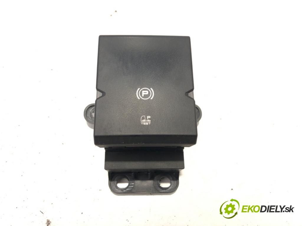 RENAULT TRUCKS T Platforma / podwozie 2020 338 kW T460 338 kW [460 KM] olej napędowy 2013 - 2022 10837 Prepínač brzdy ručnej brzdy 23126236 (Prepínacie páčky pod volantom)