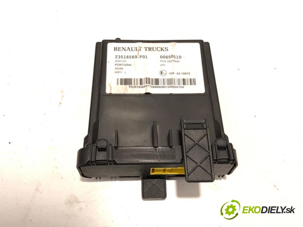 RENAULT TRUCKS T Platforma / podwozie 2020 338 kW T460 338 kW [460 KM] olej napędowy 2013 - 2022 10837 Riadiaca jednotka 23516569