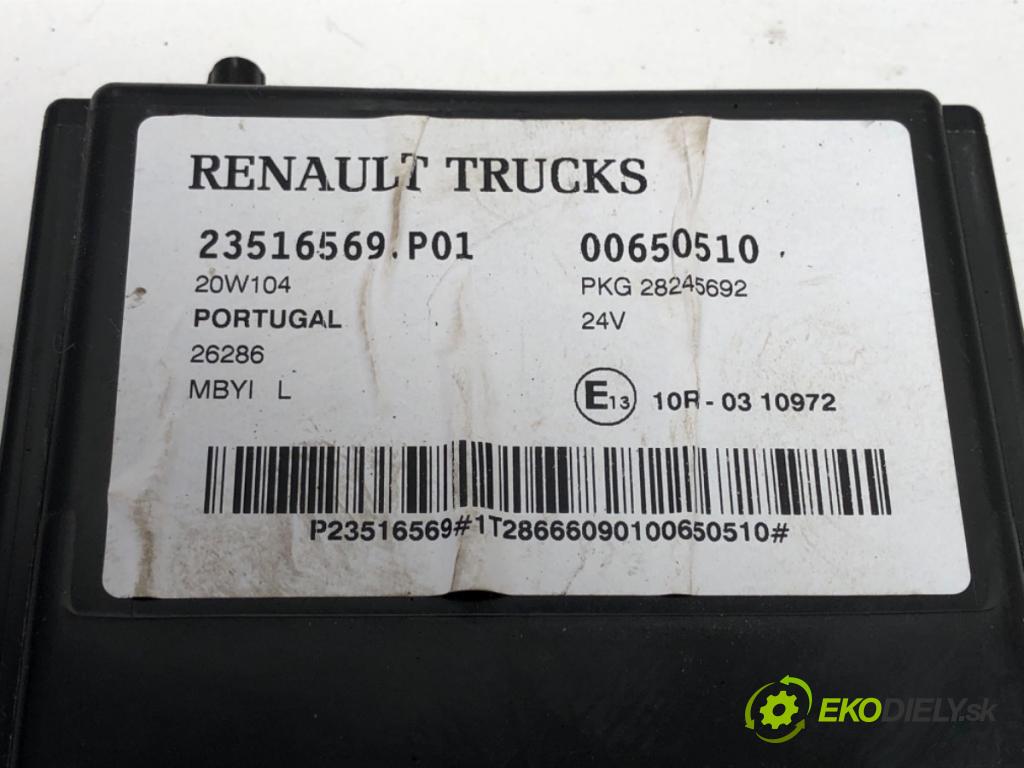 RENAULT TRUCKS T Platforma / podwozie 2020 338 kW T460 338 kW [460 KM] olej napędowy 2013 - 2022 10837 Riadiaca jednotka 23516569