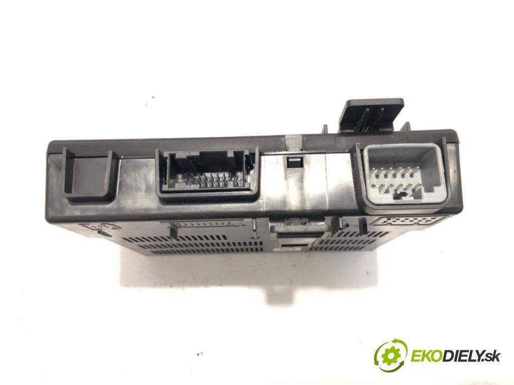 RENAULT TRUCKS T Platforma / podwozie 2020 338 kW T460 338 kW [460 KM] olej napędowy 2013 - 2022 10837 Riadiaca jednotka 23449578