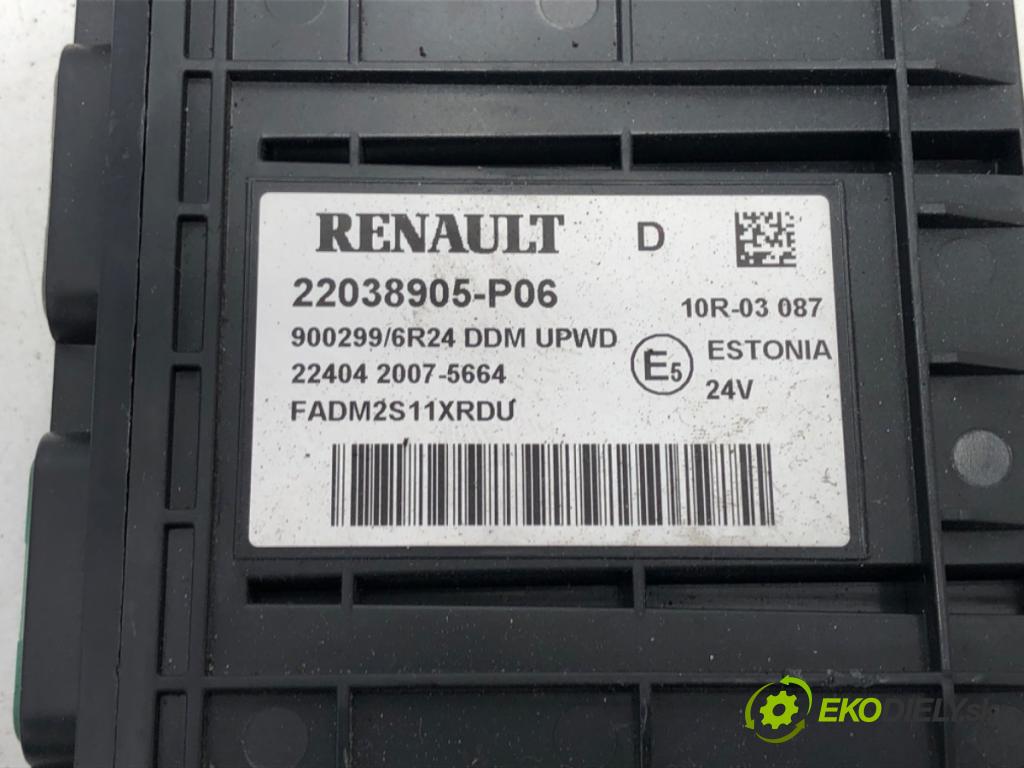 RENAULT TRUCKS T Platforma / podwozie 2020 338 kW T460 338 kW [460 KM] olej napędowy 2013 - 2022 10837 Modul Dvere 22038905