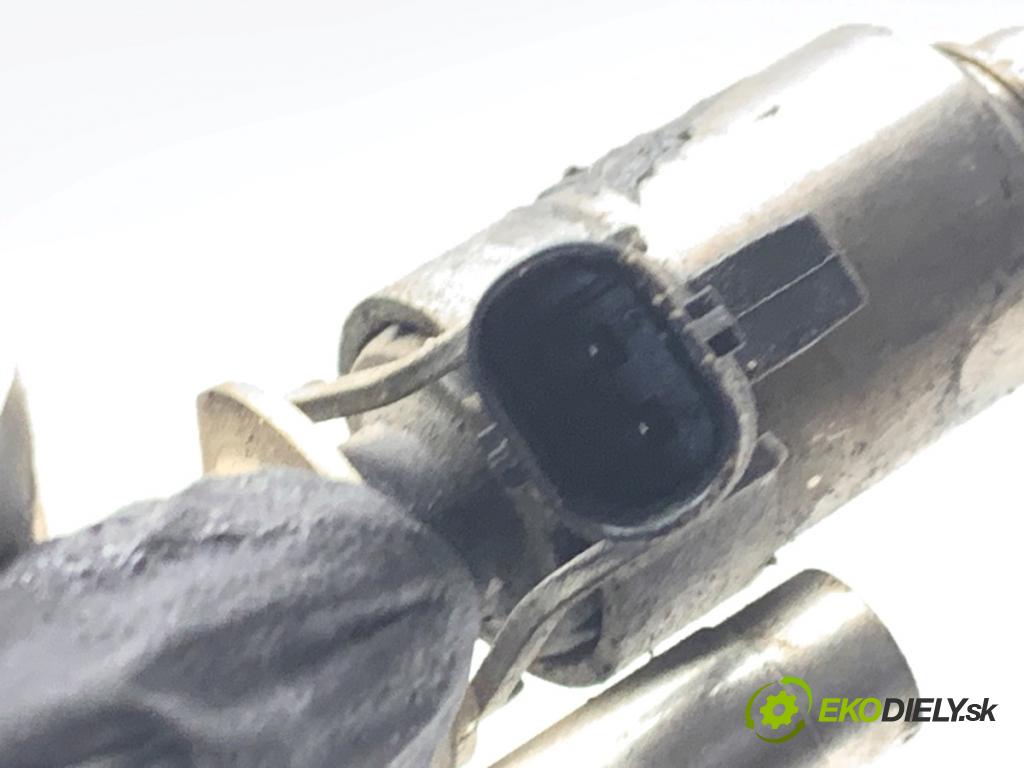 AUDI A4 B8 Kombi 2009 118 kW 1.8 TFSI 1798 lišta vstřikovací trysky: 06J133317G