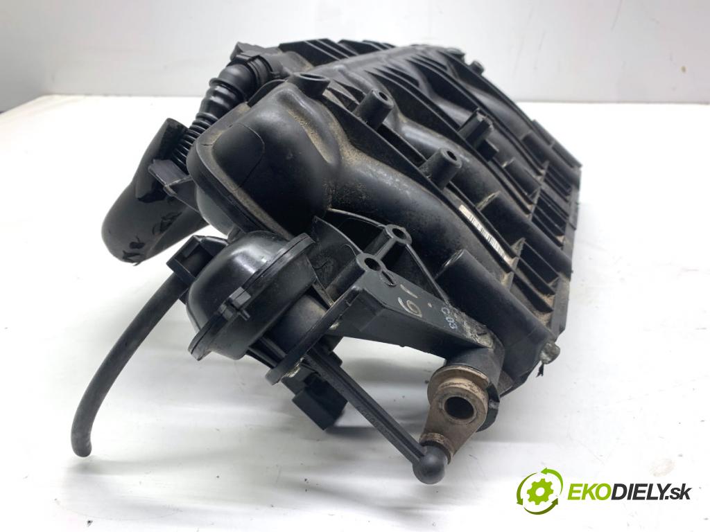 AUDI A4 B8 Kombi 2009 118 kW 1.8 TFSI 1798 Potrubie sacie, sanie  (Sacie potrubie)