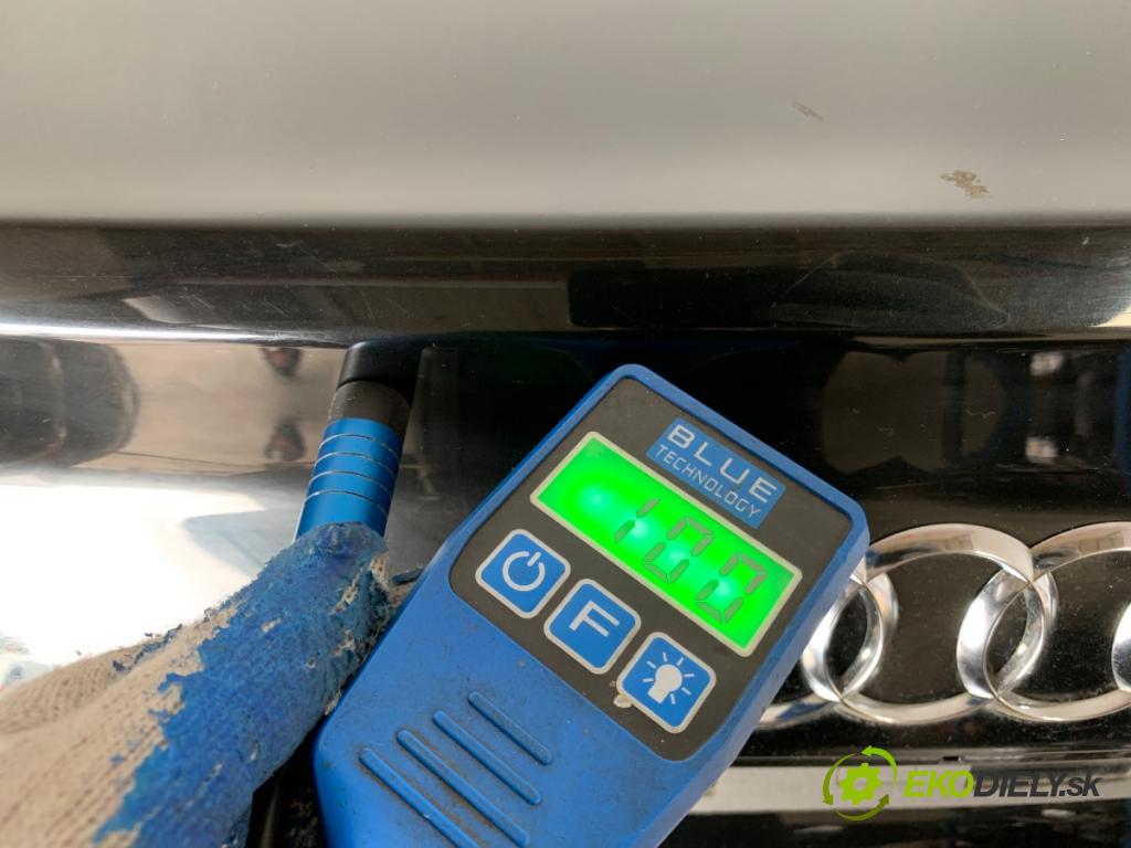 AUDI A8 D4 sedan 2015 368 kW 6.3 W12 quattro 6299 kapota zad