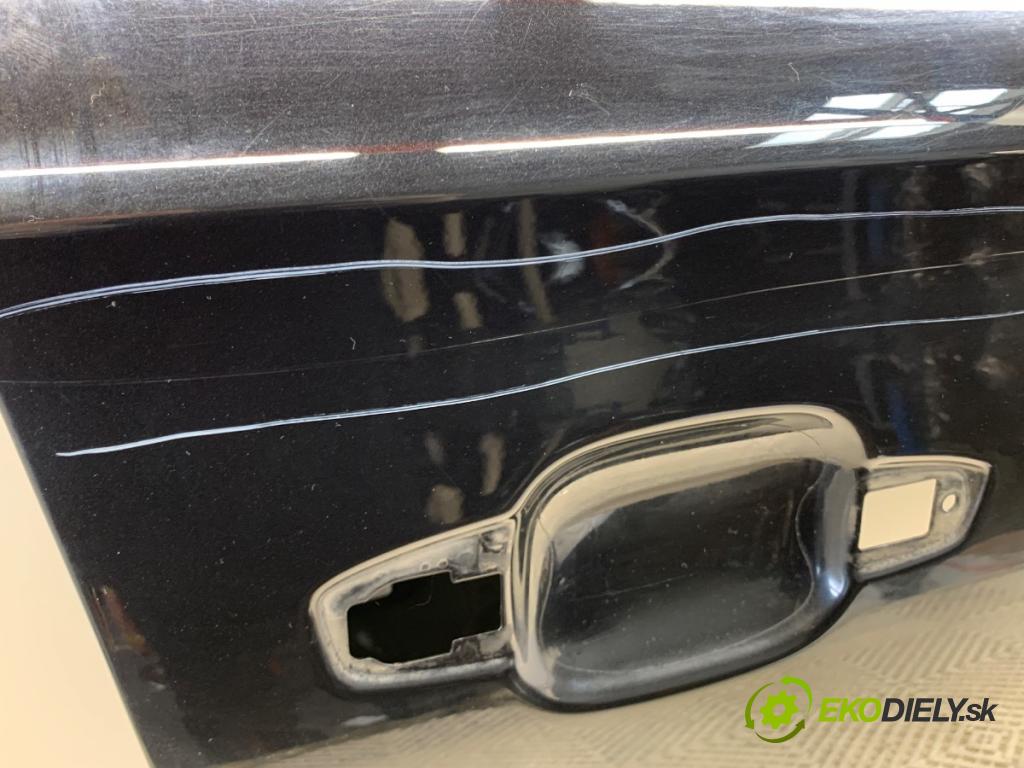 AUDI A8 D4 sedan 2015 368 kW 6.3 W12 quattro 6299 Dvere pravy predný