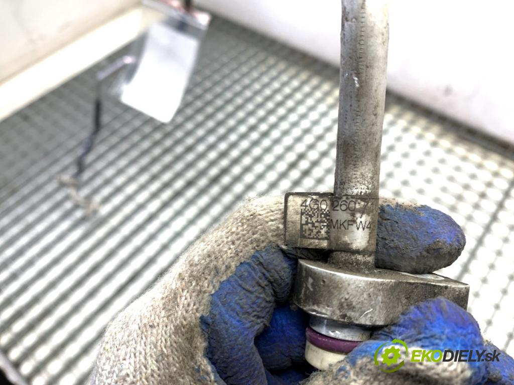 AUDI A6 C7 Kombi 2012 120 kW 2.0 TDI 1968 rúrka klimatizácie 4G0260710P (Rúrka klimatizácie)