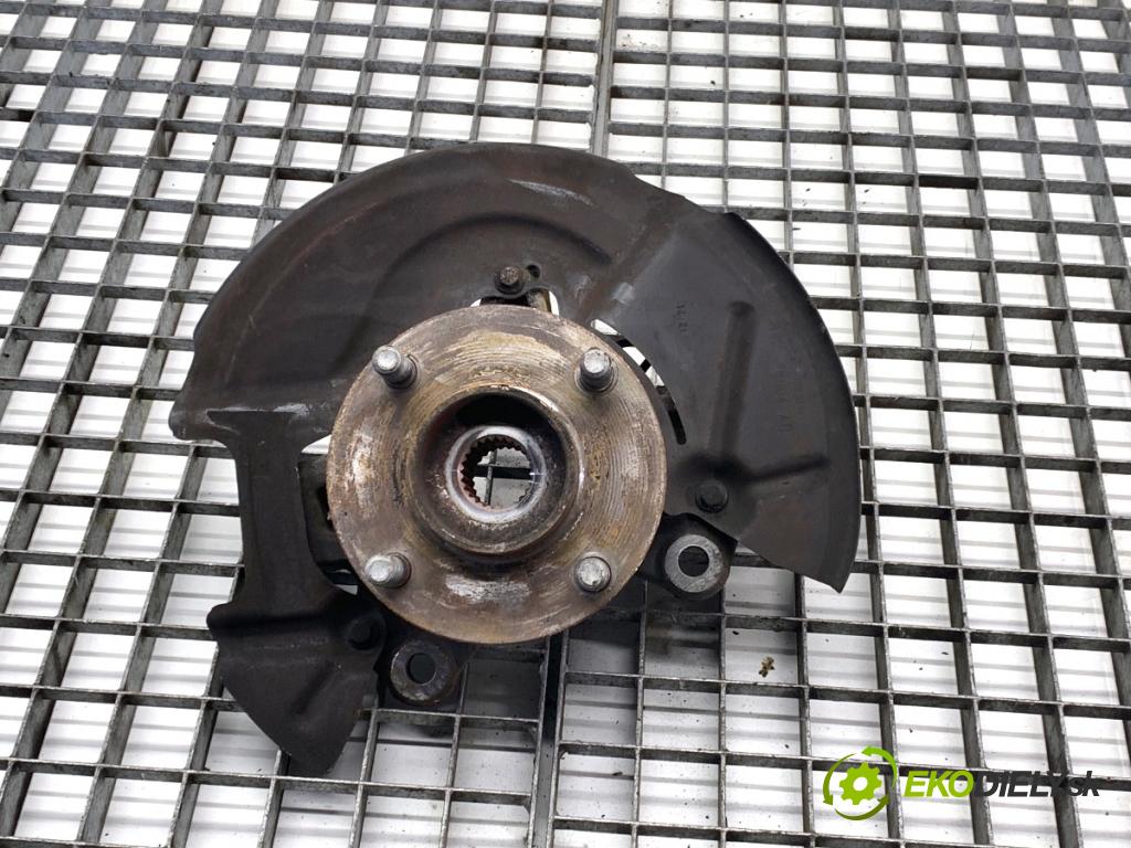 FORD FIESTA MK8 liftback 2021 55 kW 1.1 Ti-VCT 1084 náboj pravy predný 