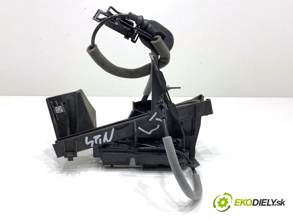FORD FIESTA MK8 liftback 2021 55 kW 1.1 Ti-VCT 1084 zámok dveře levý zadní část H1BA-A26413-CE