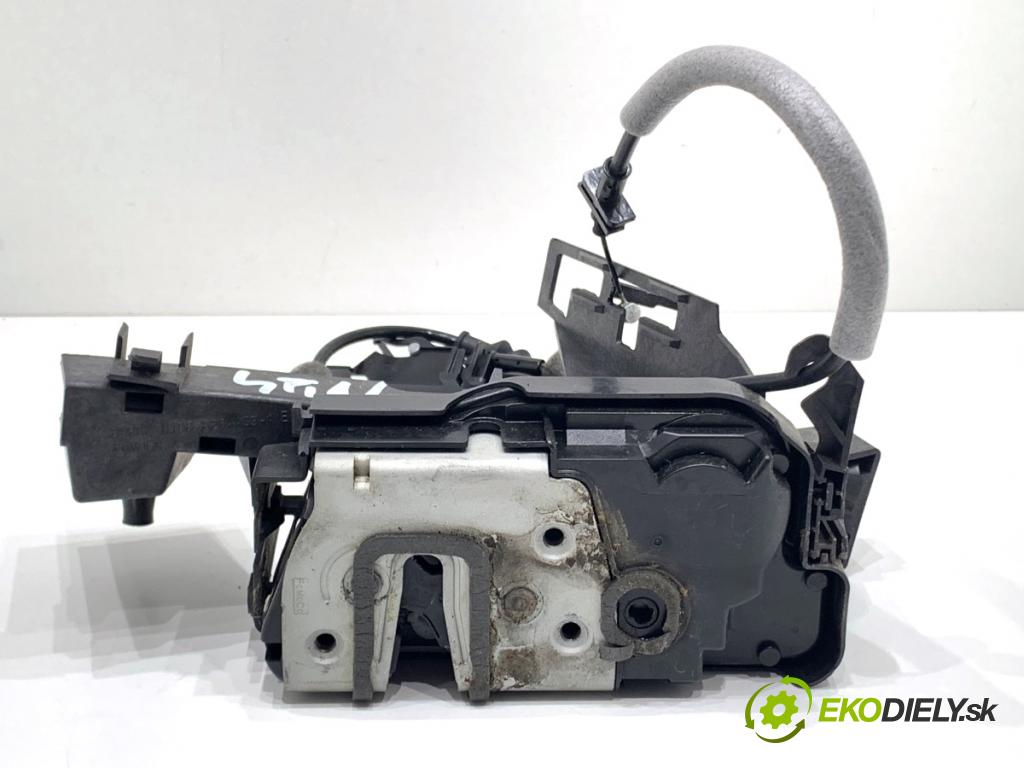 FORD FIESTA MK8 liftback 2021 55 kW 1.1 Ti-VCT 1084 zámok dveře levý zadní část H1BA-A26413-CE