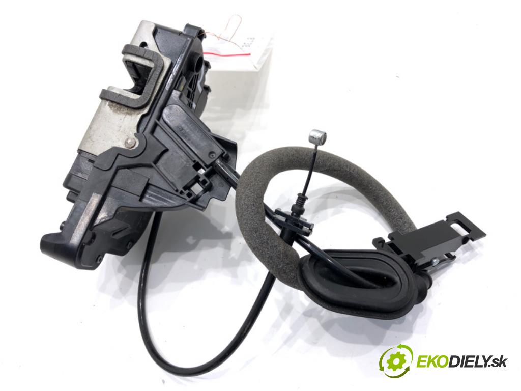 FORD FIESTA MK8 liftback 2021 55 kW 1.1 Ti-VCT 1084 zámok dveře pravý přední část H1BA-A21812-SE