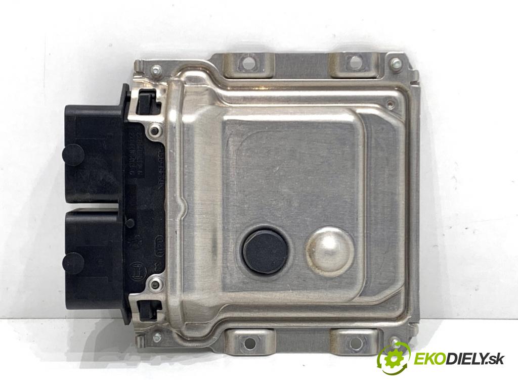 FORD FIESTA MK8 liftback 2021 55 kW 1.1 Ti-VCT 1084 řídící jednotka motora 0261S18678 (Řídicí jednotka)