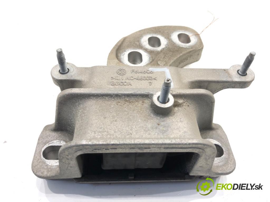 FORD FIESTA MK8 liftback 2021 55 kW 1.1 Ti-VCT 1084 AirBag Motor ľavy 