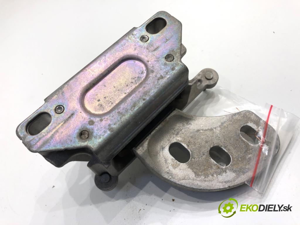 FORD FIESTA MK8 liftback 2021 55 kW 1.1 Ti-VCT 1084 AirBag Motor ľavy