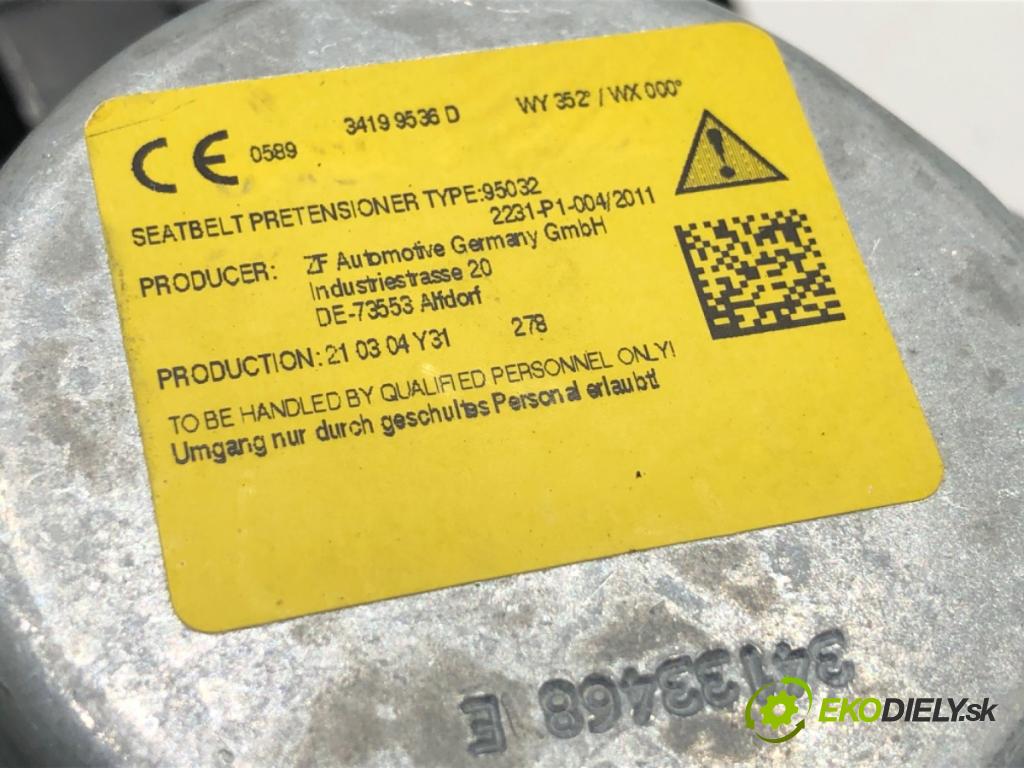 FORD FIESTA MK8 liftback 2021 55 kW 1.1 Ti-VCT 1084 Držiak BEZPEČNOSŤ pravy predný