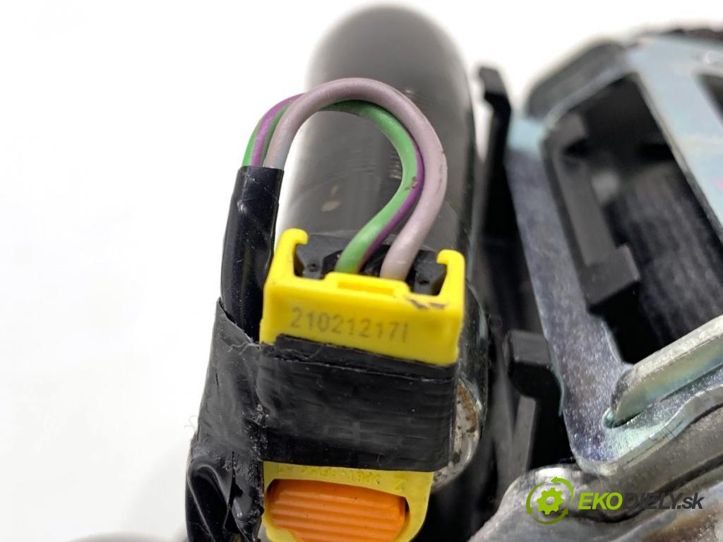 FORD FIESTA MK8 liftback 2021 55 kW 1.1 Ti-VCT 1084 držák bezpečnost levý zadní část