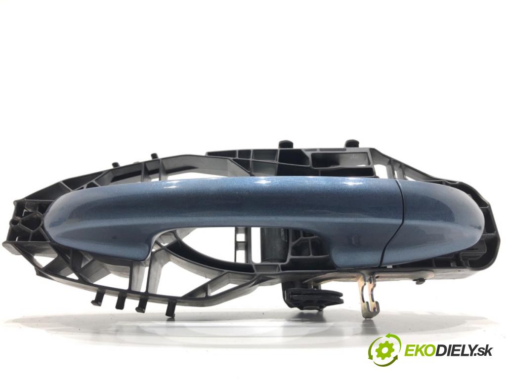 FORD FIESTA MK8 liftback 2021 55 kW 1.1 Ti-VCT 1084 klika vnejší pravý přední část