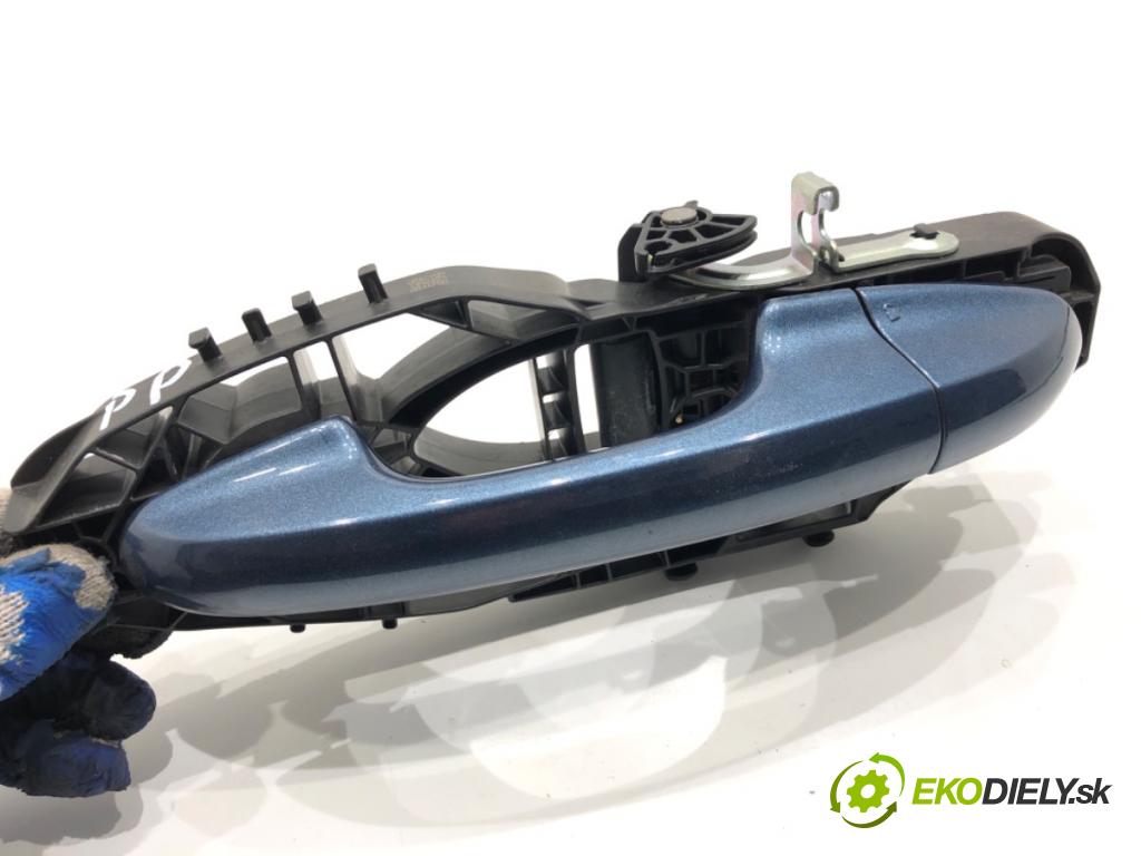 FORD FIESTA MK8 liftback 2021 55 kW 1.1 Ti-VCT 1084 klika vnejší levý přední část H1BA-21991-AD