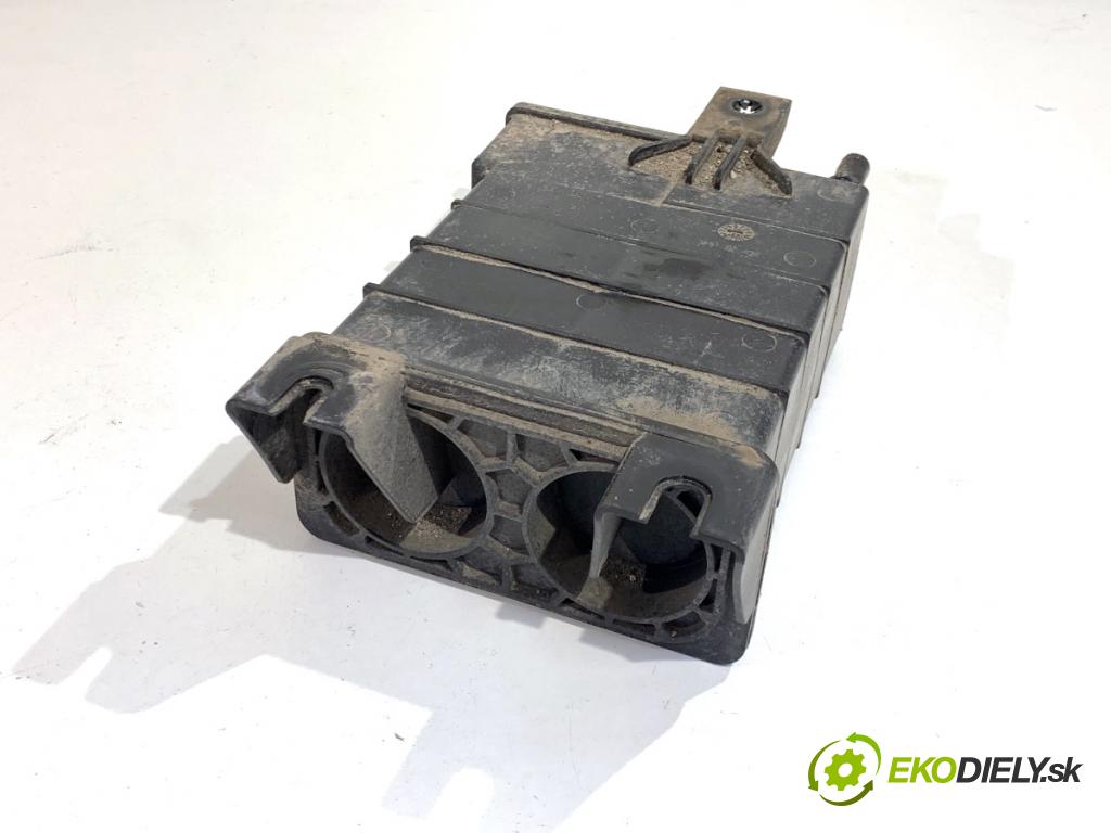 FORD FIESTA MK8 liftback 2021 55 kW 1.1 Ti-VCT 1084 filter peľový J1B1-9E857-AB