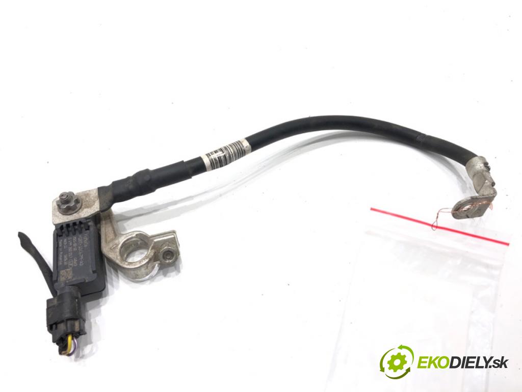 FORD FIESTA MK8 liftback 2021 55 kW 1.1 Ti-VCT 1084 svorka MINUS H1BT-10C679-AD