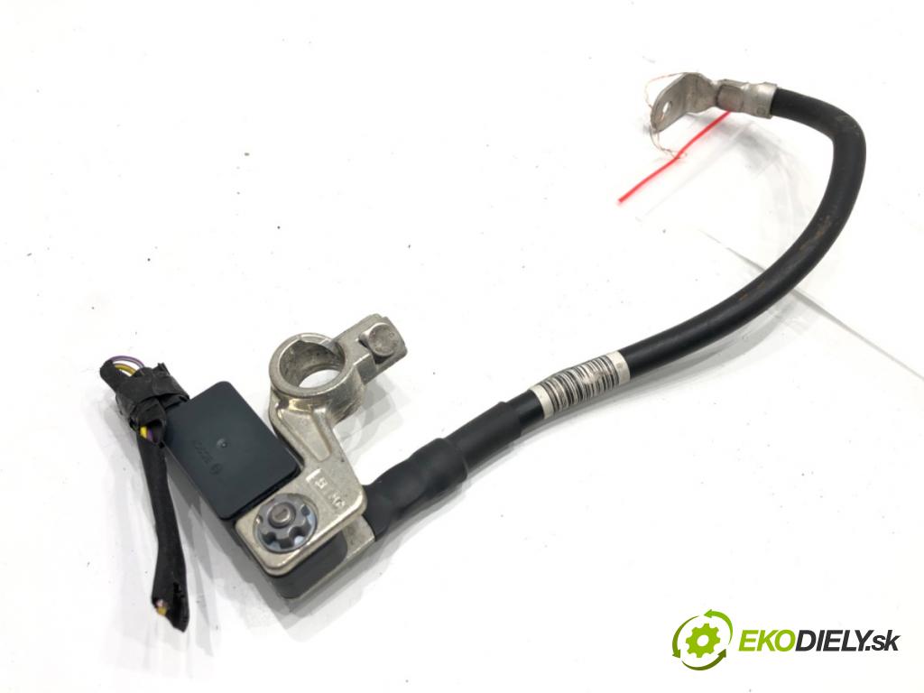 FORD FIESTA MK8 liftback 2021 55 kW 1.1 Ti-VCT 1084 svorka MINUS H1BT-10C679-AD