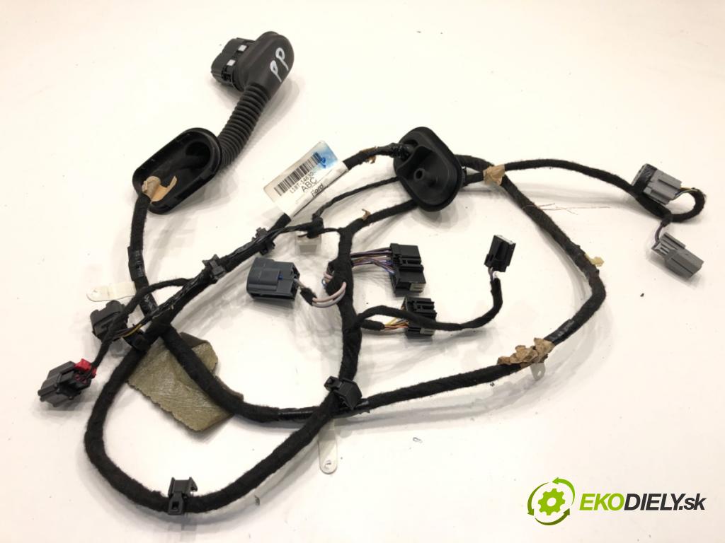 FORD FIESTA MK8 liftback 2021 55 kW 1.1 Ti-VCT 1084 káblovačka dveře přední část pravý L1BT-14630-ABC