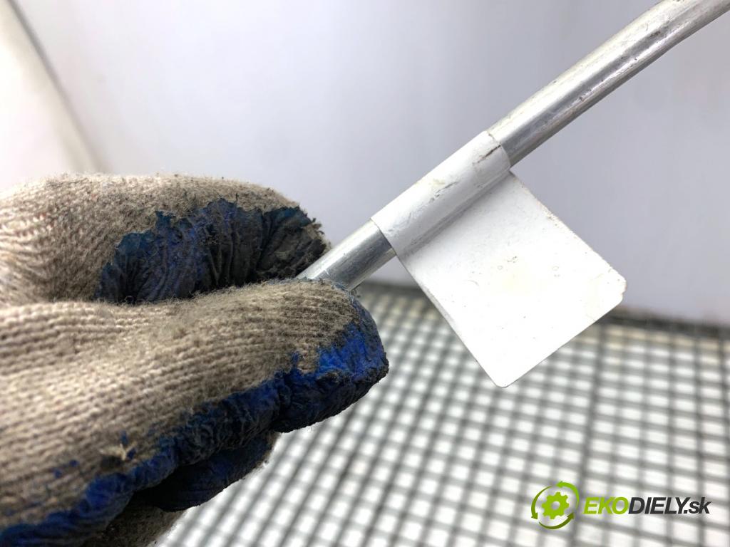 FORD FIESTA MK8 liftback 2021 55 kW 1.1 Ti-VCT 1084 rúrka klimatizácie  (Rúrka klimatizácie)