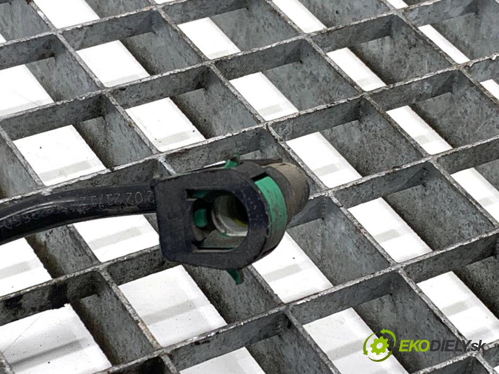 FORD FIESTA MK8 liftback 2021 55 kW 1.1 Ti-VCT 1084 Rúrka PALIVO: J1B1-9D333-AA