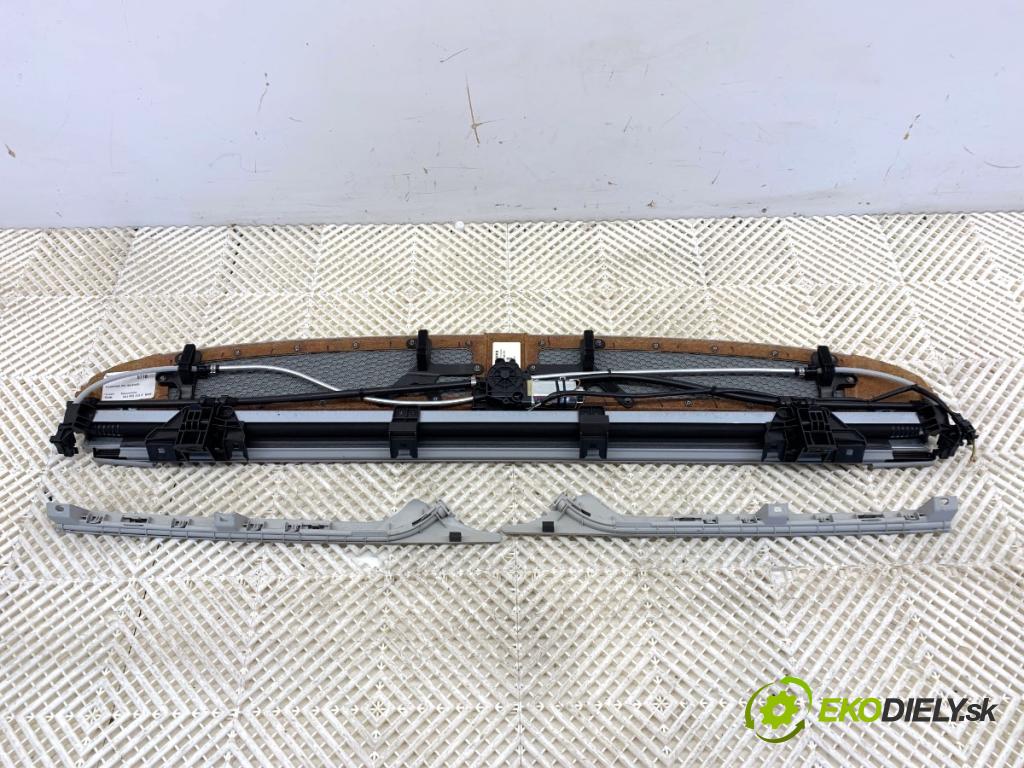 AUDI A8 D4 sedan 2015 368 kW 6.3 W12 quattro 6299 Roleta kufra Pláto 4H4863412E