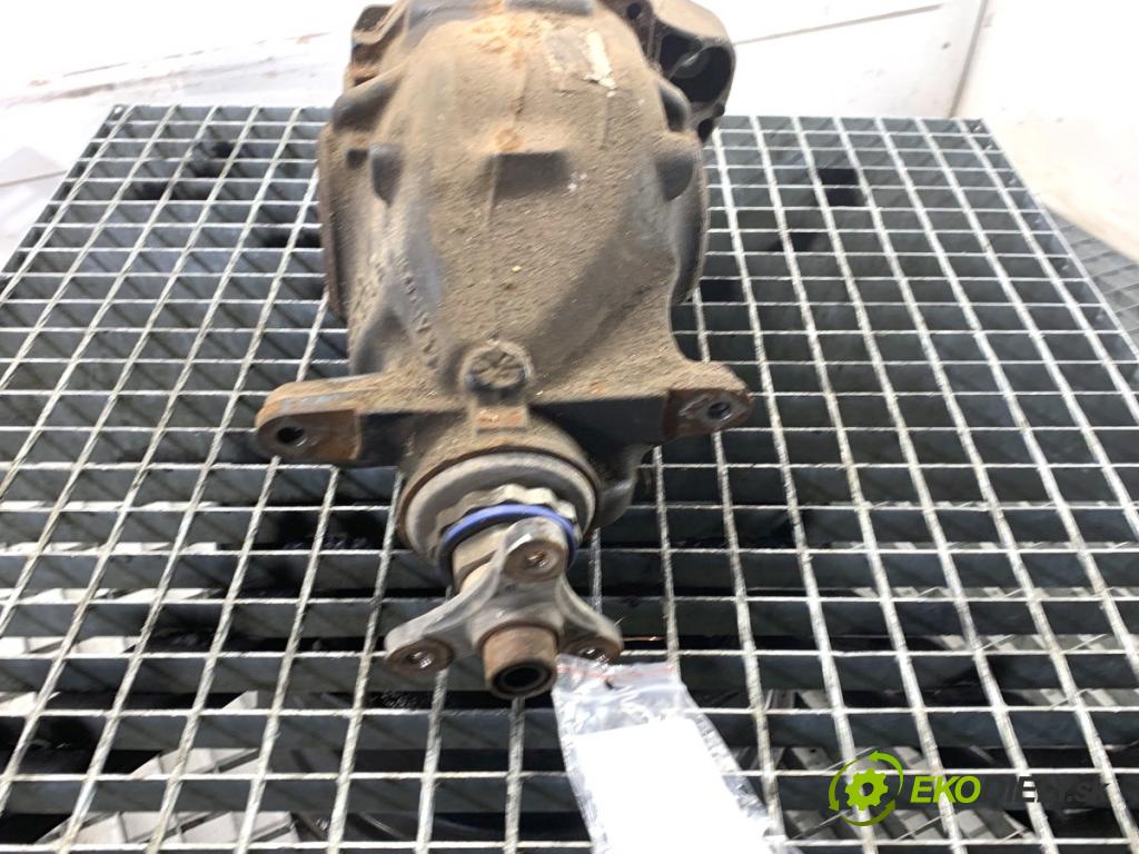 BMW F30 sedan 2016 140 kW 320 d xDrive 1995 Most ,diferenciál zad 7605589