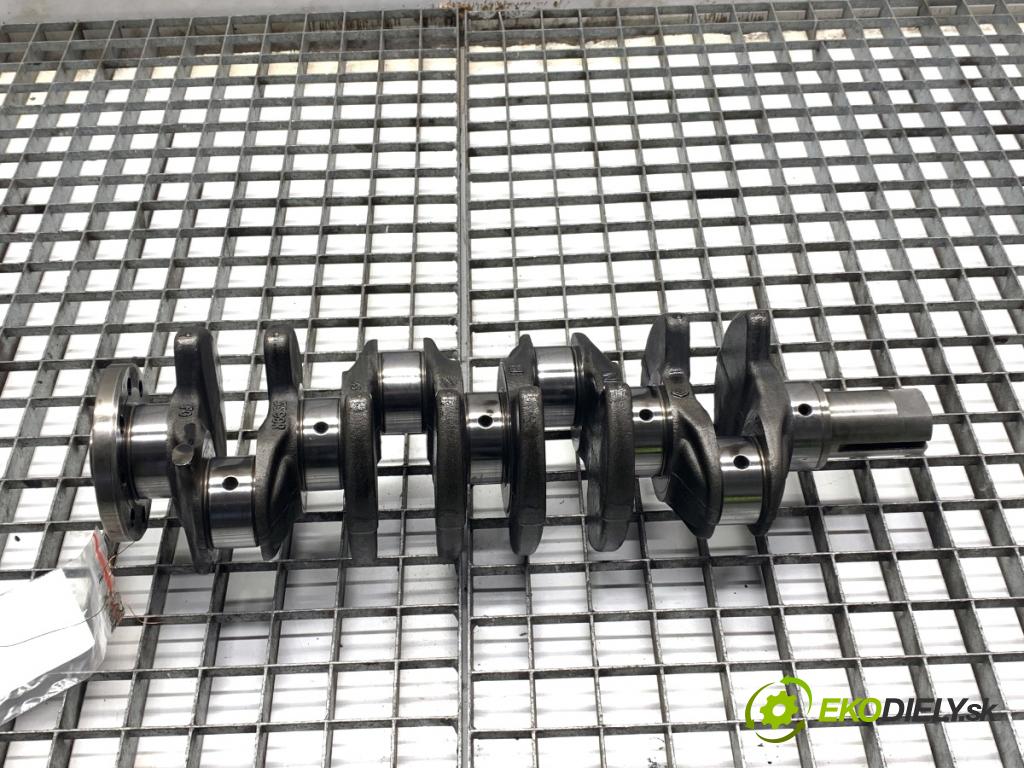 NISSAN QASHQAI J11 SUV 2014 96 kW 1.6 dCi 1598 Kardaň, hriadeľ KLIKA: 5599R (Blok motora ostatné)