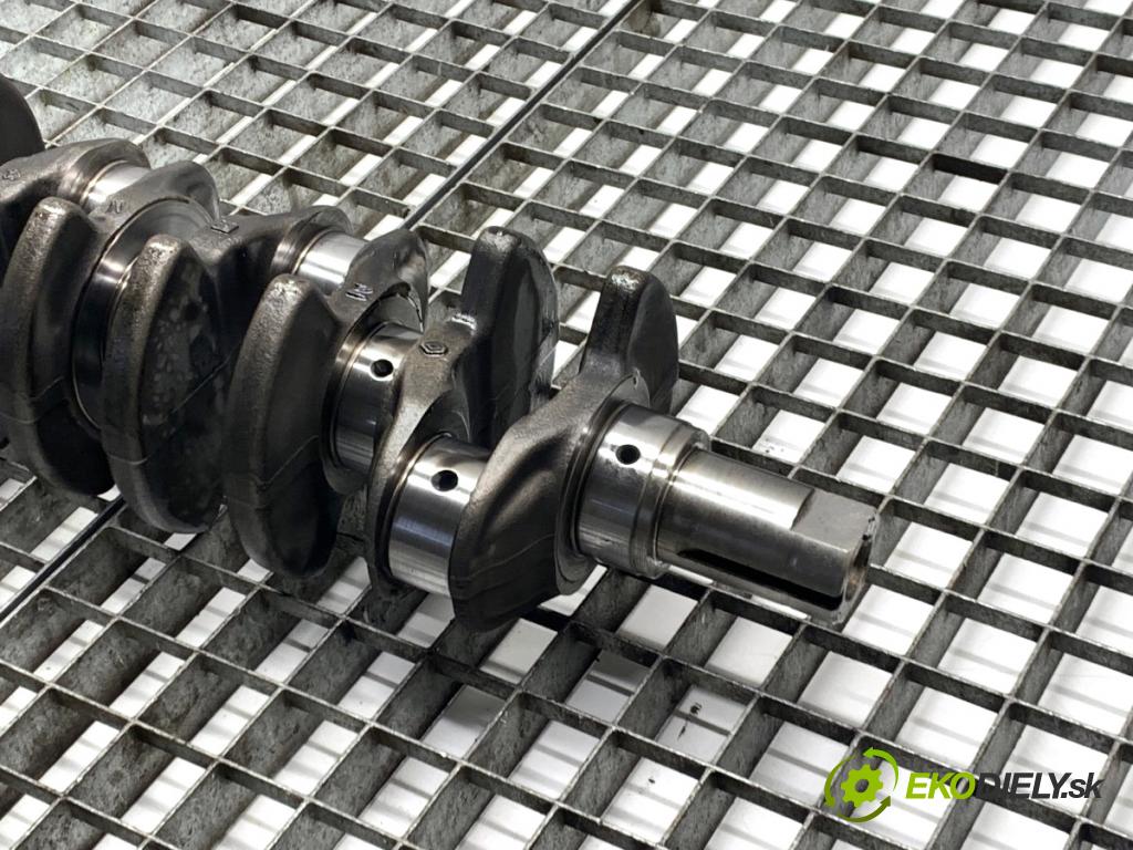 NISSAN QASHQAI J11 SUV 2014 96 kW 1.6 dCi 1598 Kardaň, hriadeľ KLIKA: 5599R (Blok motora ostatné)