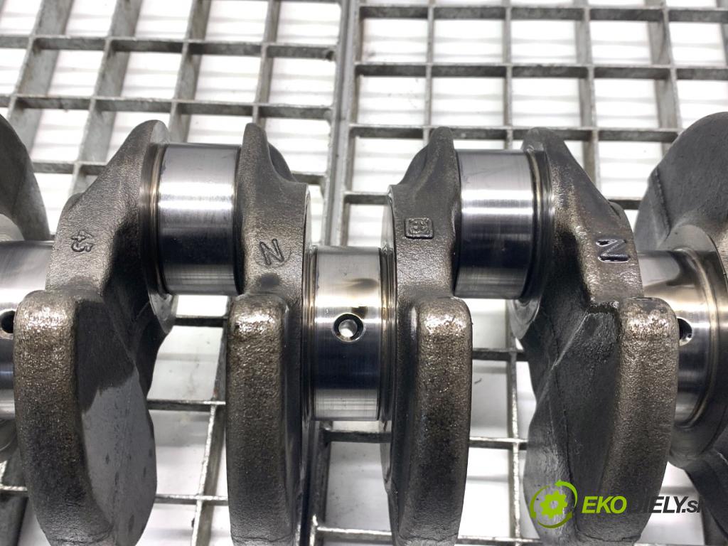 NISSAN QASHQAI J11 SUV 2014 96 kW 1.6 dCi 1598 Kardaň, hriadeľ KLIKA: 5599R (Blok motora ostatné)