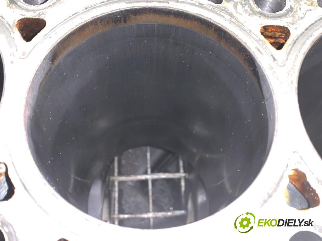 NISSAN QASHQAI J11 SUV 2014 96 kW 1.6 dCi 1598 blok Motor R9MA410 (Blok motora)