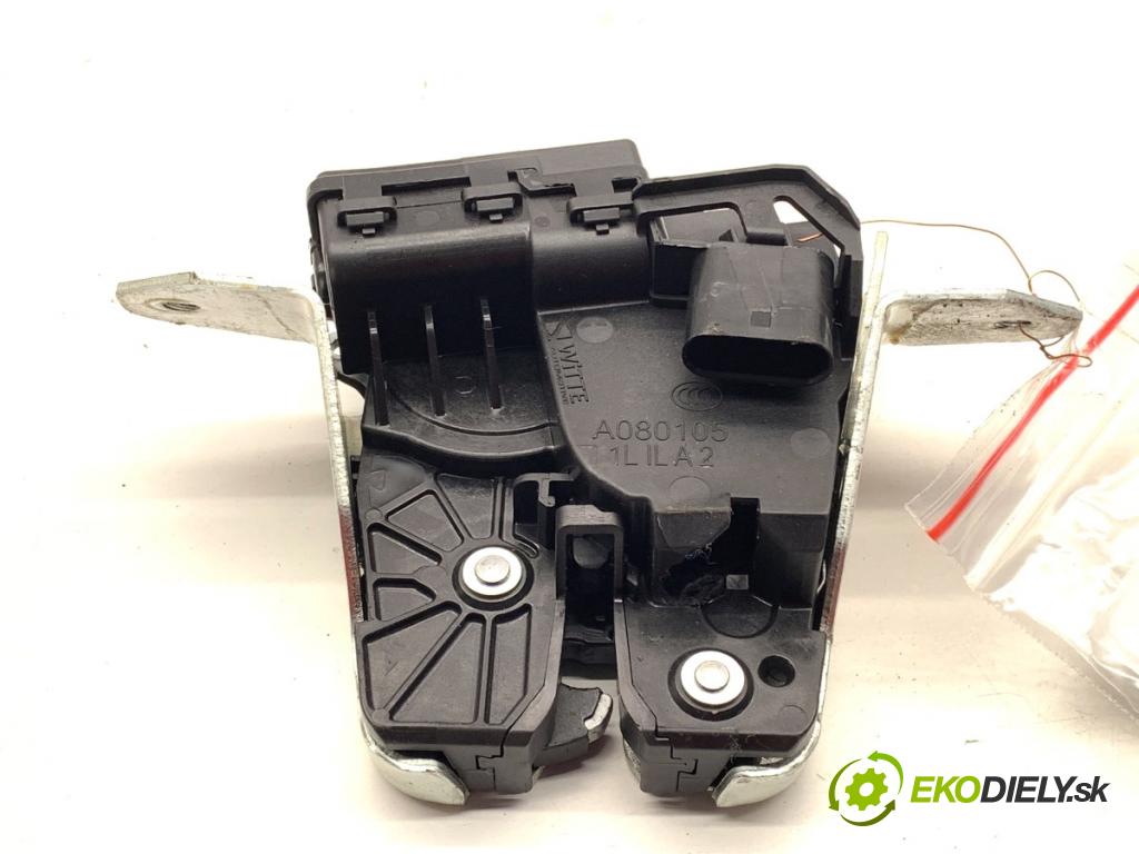 MERCEDES-BENZ KLASA GLA SUV 2017 100 kW GLA 200 CDI 4-matic (156.902) 2143 zámok dveří zadní část A0997400600