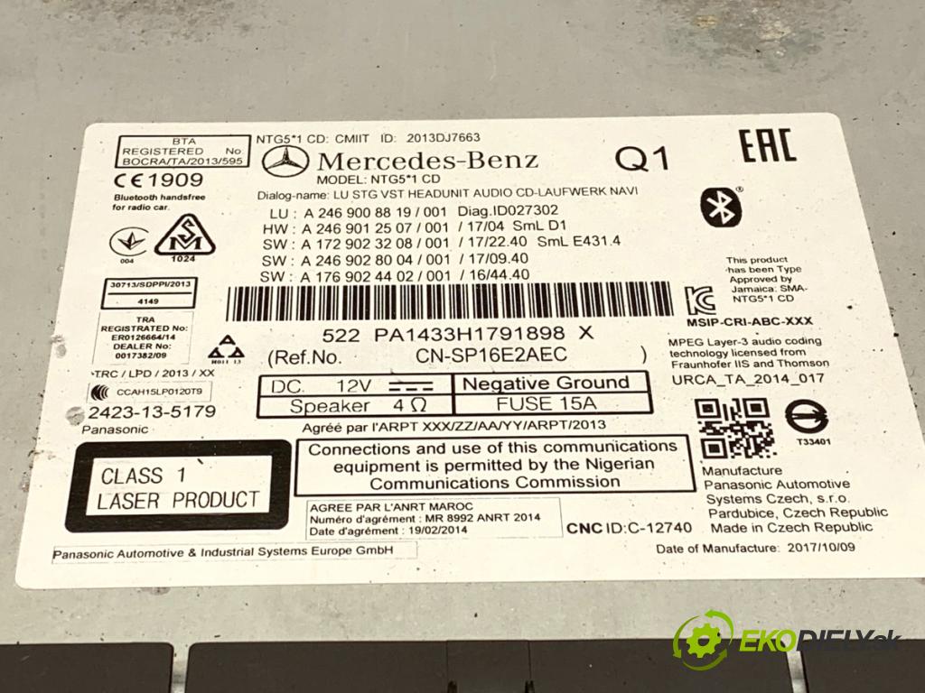 MERCEDES-BENZ KLASA GLA SUV 2017 100 kW GLA 200 CDI 4-matic (156.902) 2143 RADIO A2469008819 (Audio zariadenie)