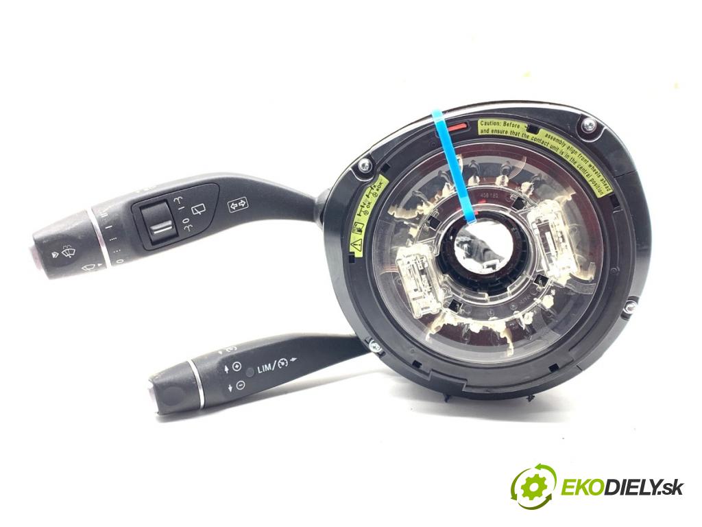 MERCEDES-BENZ KLASA GLA SUV 2017 100 kW GLA 200 CDI 4-matic (156.902) 2143 kroužek slimák airbag 154800 (Airbag)