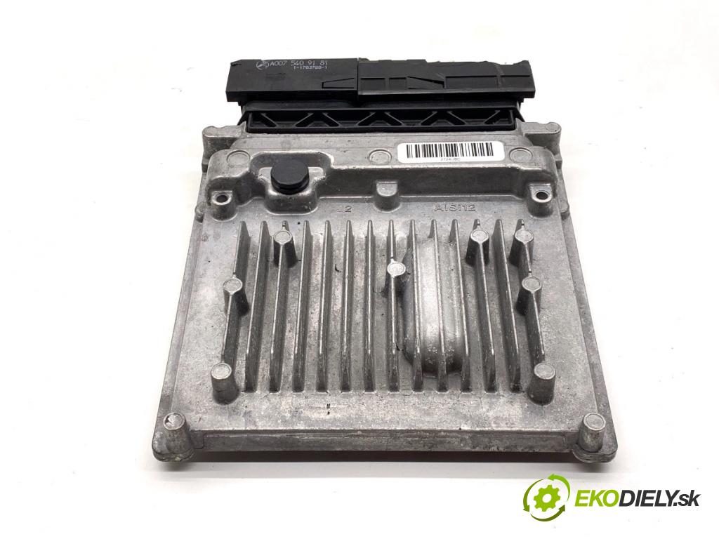 MERCEDES-BENZ KLASA GLA SUV 2017 100 kW GLA 200 CDI 4-matic (156.902) 2143 řídící jednotka motora A6519007003 (Řídicí jednotka)