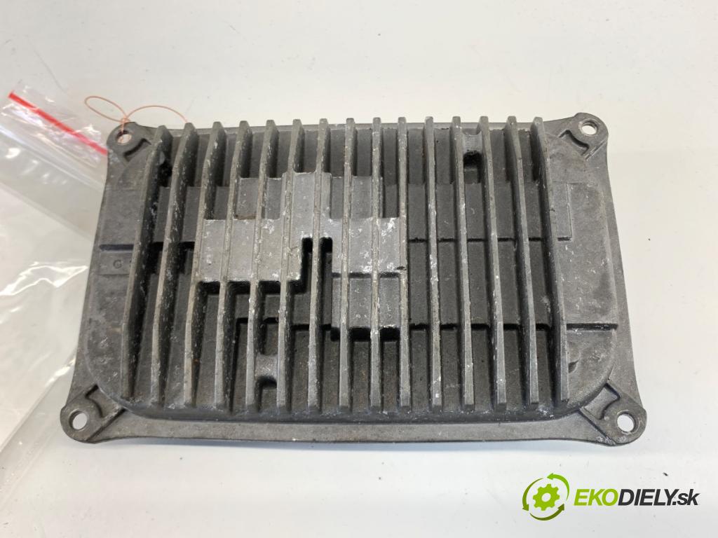 MERCEDES-BENZ KLASA GLA SUV 2017 100 kW GLA 200 CDI 4-matic (156.902) 2143 Menič PLNÉ: LED A1769004104