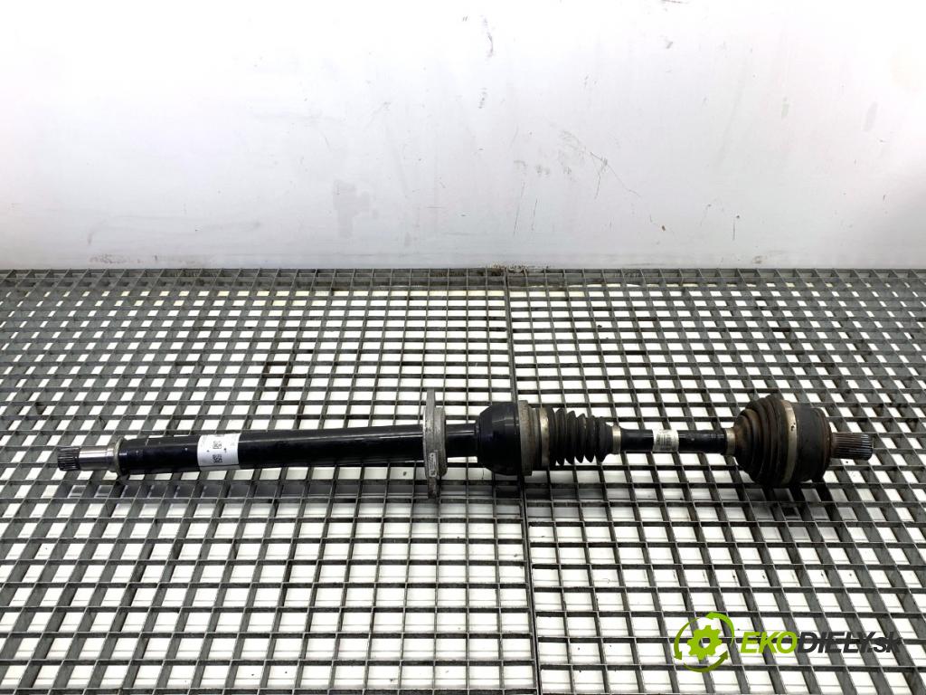 MERCEDES-BENZ KLASA GLA SUV 2017 100 kW GLA 200 CDI 4-matic (156.902) 2143 Poloos pravy predný 2463301701