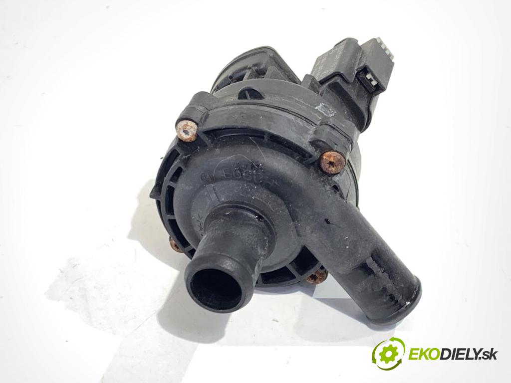 MERCEDES-BENZ KLASA GLA SUV 2017 100 kW GLA 200 CDI 4-matic (156.902) 2143 DALŠÍ: Pumpa vody 2118350364 (Vodná pumpa)