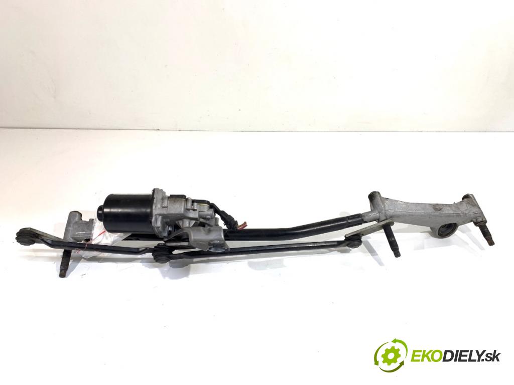 MERCEDES-BENZ KLASA GLA SUV 2017 100 kW GLA 200 CDI 4-matic (156.902) 2143 Mechanizmus stieračov predný A1769061800 (Motorček stieračov predný)