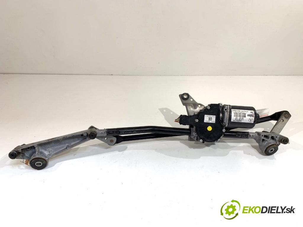 MERCEDES-BENZ KLASA GLA SUV 2017 100 kW GLA 200 CDI 4-matic (156.902) 2143 Mechanizmus stieračov predný A1769061800 (Motorček stieračov predný)