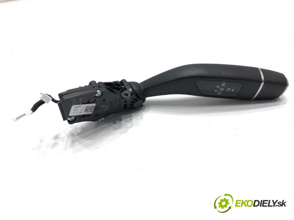 MERCEDES-BENZ KLASA GLA SUV 2017 100 kW GLA 200 CDI 4-matic (156.902) 2143 Kulisa 408285 (Rýchlostná páka (kulisa))