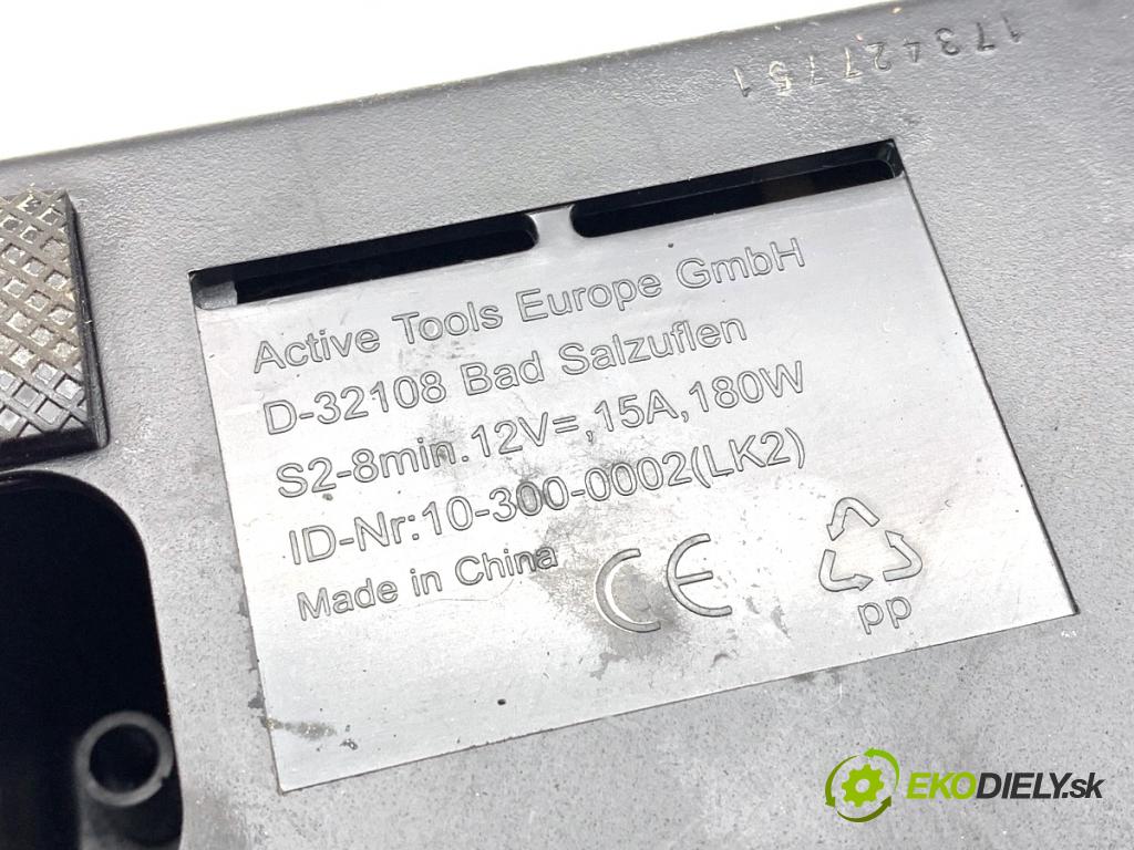 MERCEDES-BENZ KLASA GLA SUV 2017 100 kW GLA 200 CDI 4-matic (156.902) 2143 Kompresor do KOLA: A0005831502